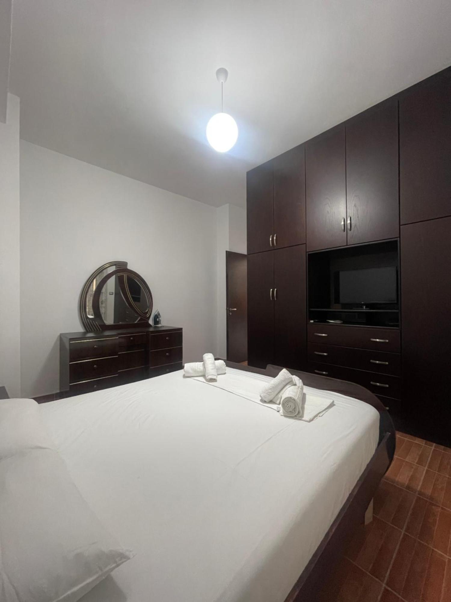 Vista Mozzafiato Apartment Sarande Luaran gambar